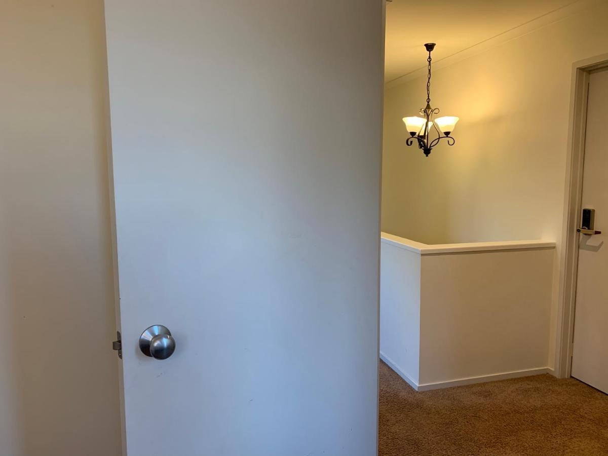 Albany Oteha Home-Bnb Auckland Exteriör bild
