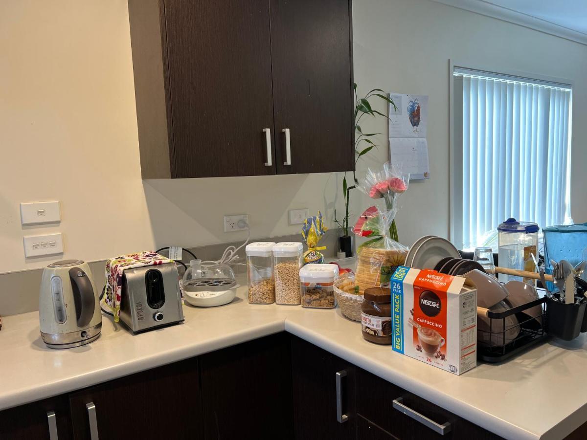 Albany Oteha Home-Bnb Auckland Exteriör bild